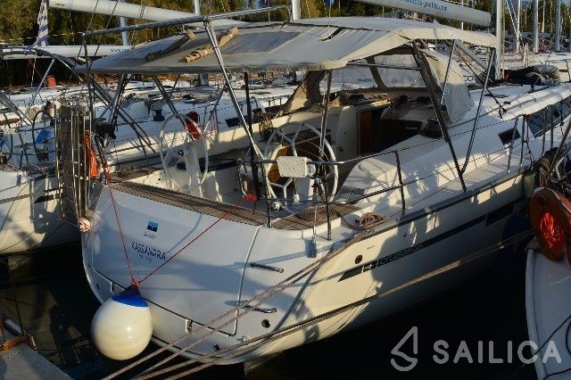 Bavaria Cruiser 46 - Yacht Charter Sailica