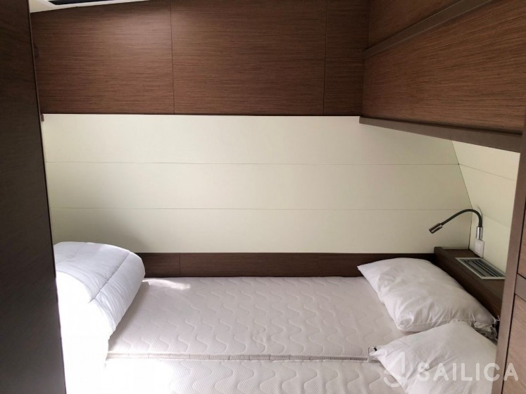 Lagoon 52F - Yacht Charter Sailica