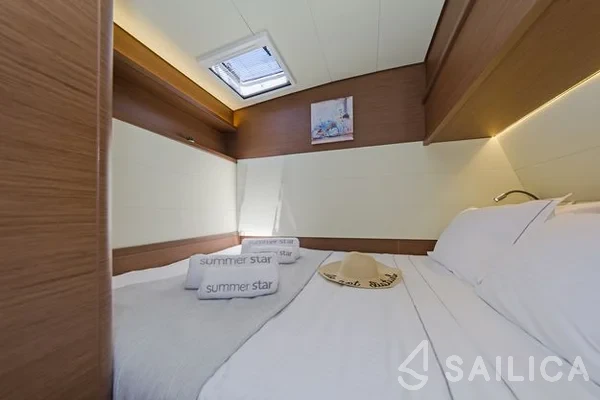 Lagoon 52F - Yacht Charter Sailica