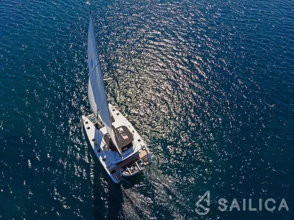Lagoon 52F - Yacht Charter Sailica