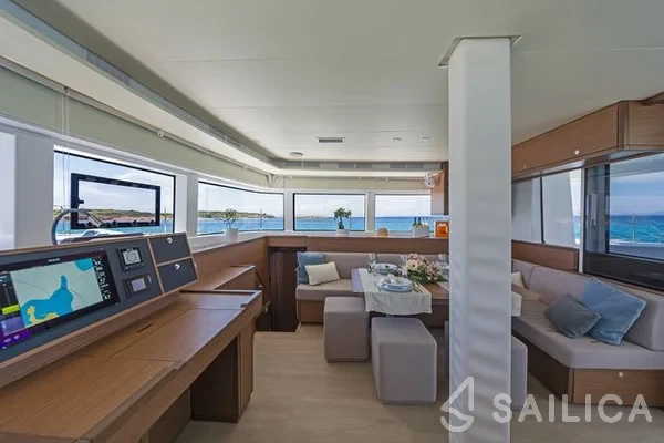 Lagoon 52F - Yacht Charter Sailica