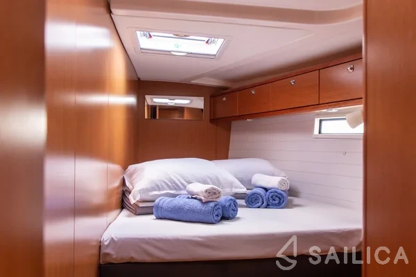 Bavaria 51 Cruiser - Yacht Charter Sailica