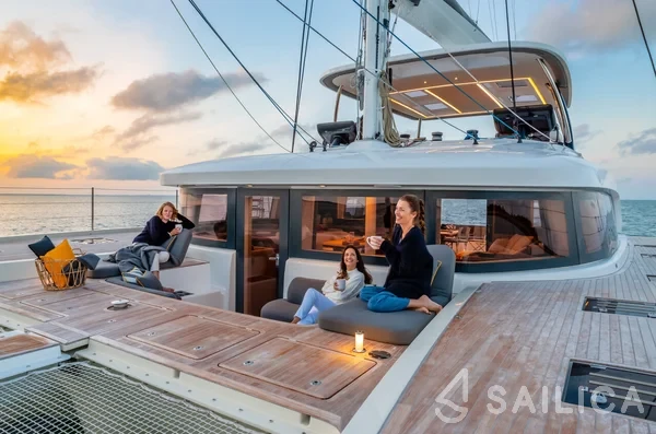 Lagoon Sixty 5 - Yacht Charter Sailica