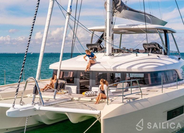 Lagoon Sixty 5 - Yacht Charter Sailica