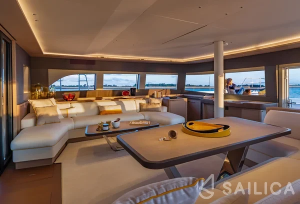 Lagoon Sixty 5 - Yacht Charter Sailica