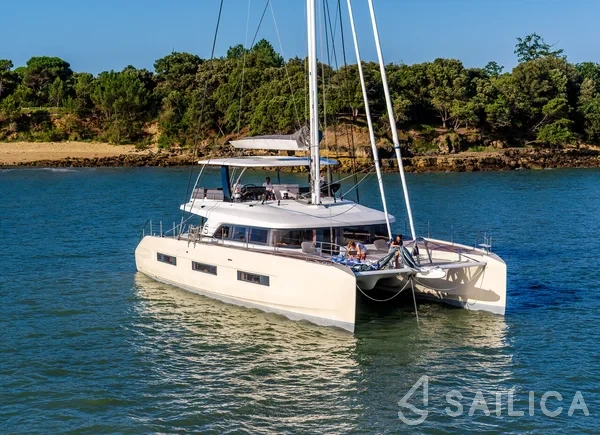 Lagoon Sixty 5 - Yacht Charter Sailica