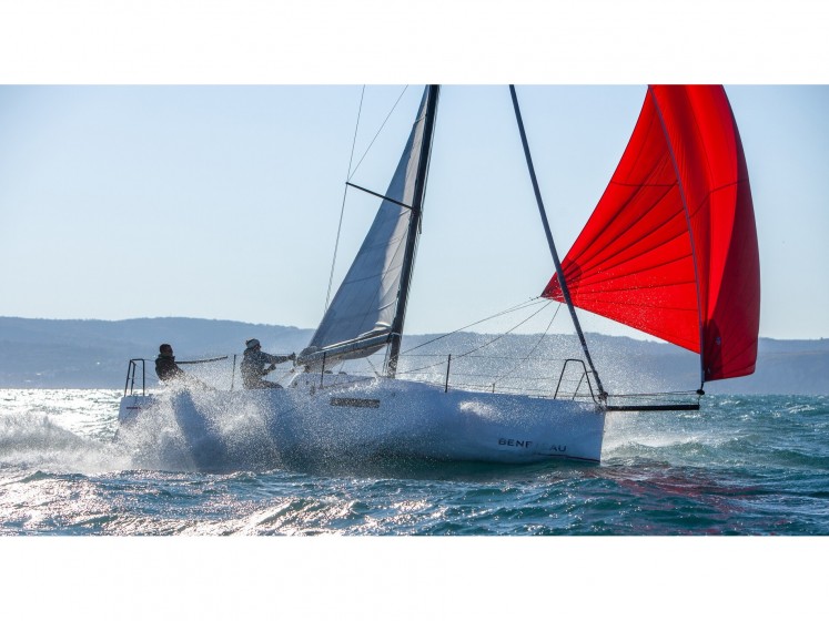First 27 - Yacht Charter Sailica
