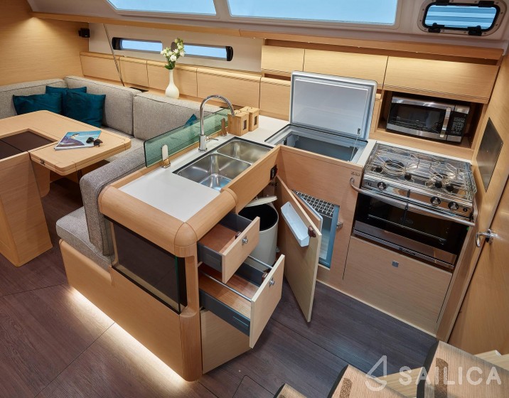 Sun Odyssey 449 - Yacht Charter Sailica