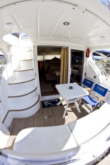 Phantom 40 - Yacht Charter Sailica