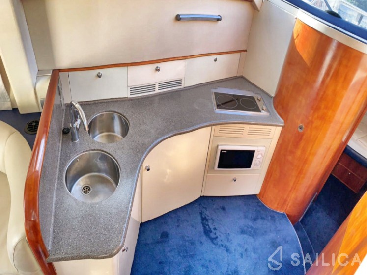 Phantom 40 - Yacht Charter Sailica