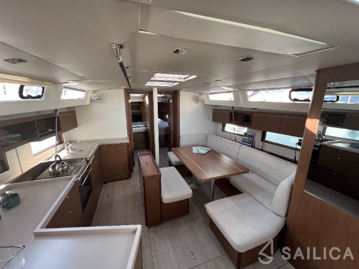 Oceanis 46.1 - Yacht Charter Sailica