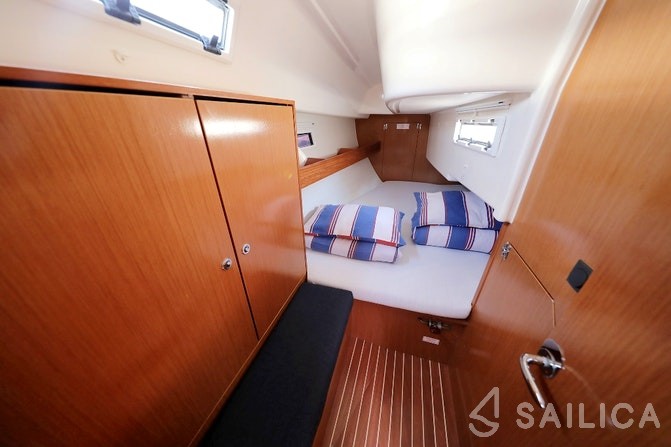Bavaria 32 - Yacht Charter Sailica