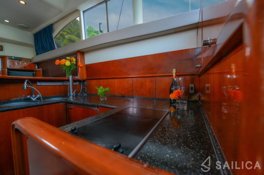 Princess 45 - Yacht Charter Sailica