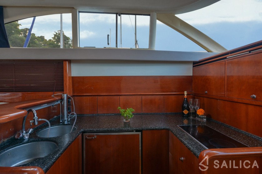 Princess 45 - Yacht Charter Sailica