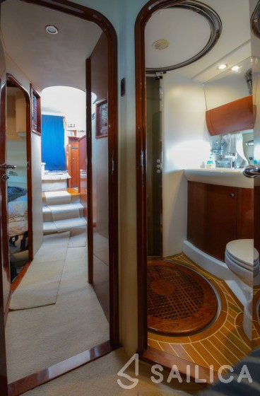 Princess 45 - Yacht Charter Sailica