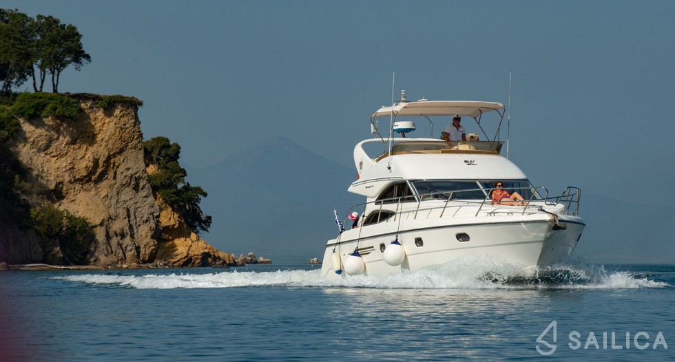Princess 45 - Yacht Charter Sailica