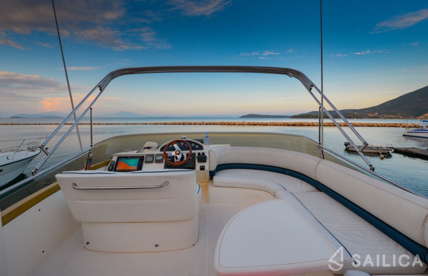 Princess 45 - Yacht Charter Sailica