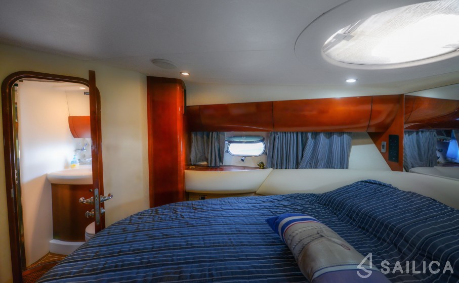 Princess 45 - Yacht Charter Sailica