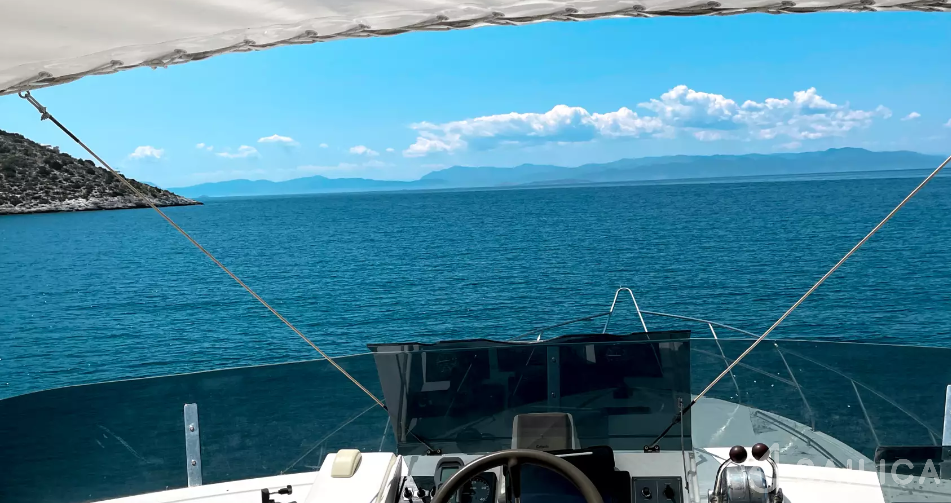 Princess 55 F - Yacht Charter Sailica