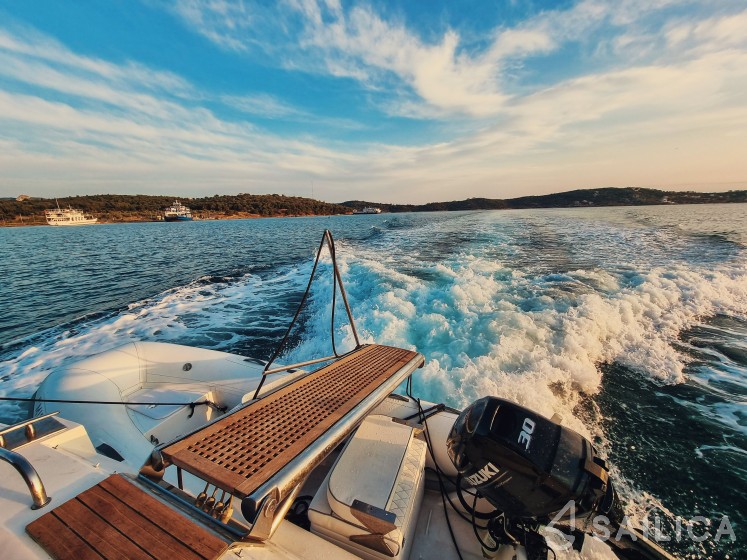 Princess 55 F - Yacht Charter Sailica