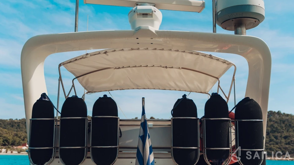 Princess 55 F - Yacht Charter Sailica
