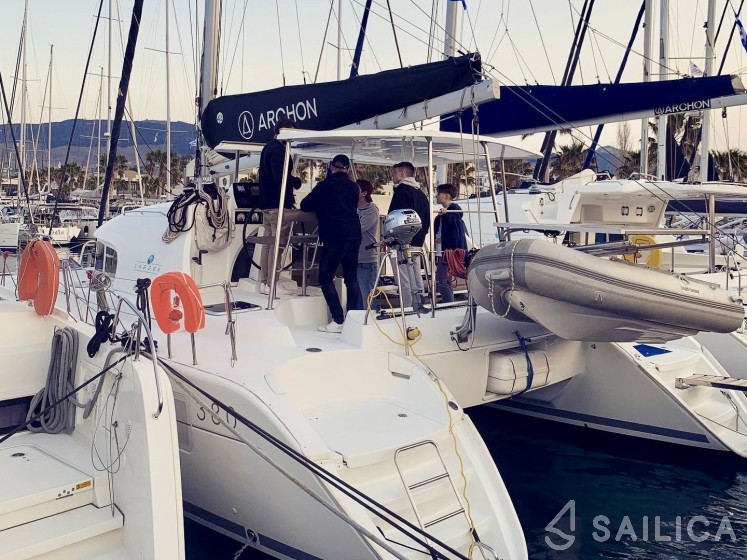 Lagoon 380 S2 - Yacht Charter Sailica