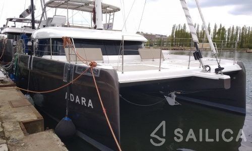Sunreef 50 - Yacht Charter Sailica