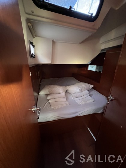 Oceanis 46.1 - Yacht Charter Sailica