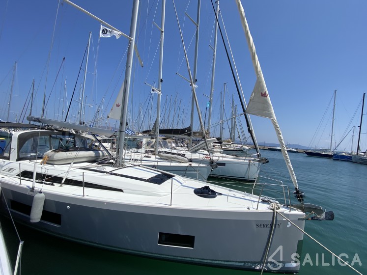 Oceanis 46.1 - Yacht Charter Sailica