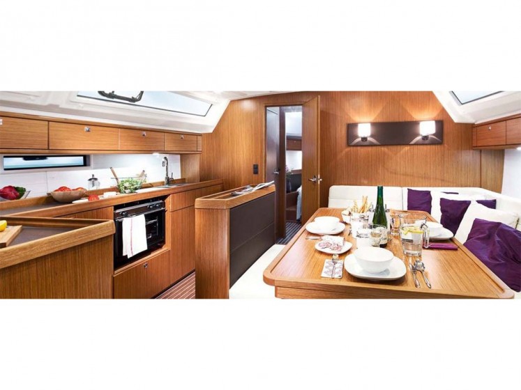 Bavaria 46 Cruiser - Yacht Charter Sailica
