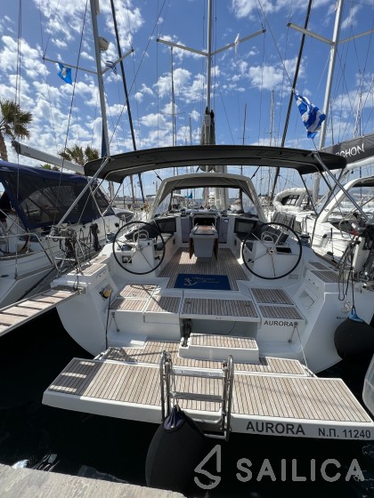 Oceanis 45 - Yacht Charter Sailica