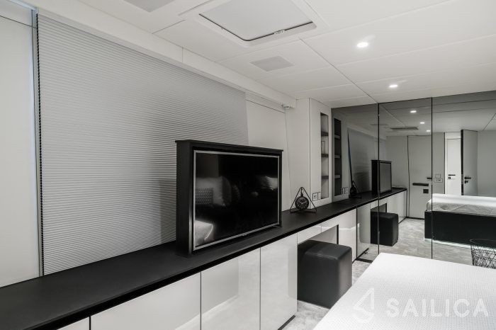 Sunreef 80 - Yacht Charter Sailica