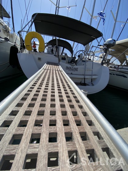 Sun Odyssey 42i - Yacht Charter Sailica