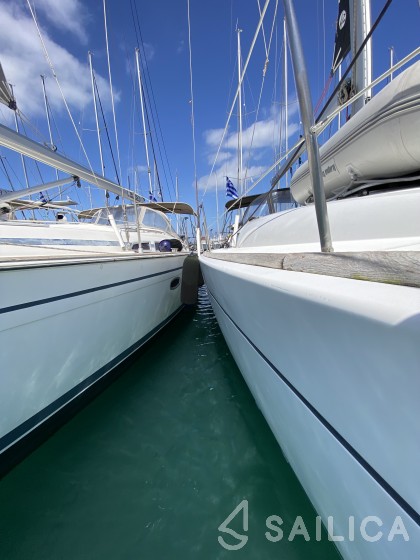 Sun Odyssey 42i - Yacht Charter Sailica