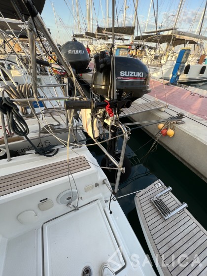 Oceanis 41.1 - Yacht Charter Sailica