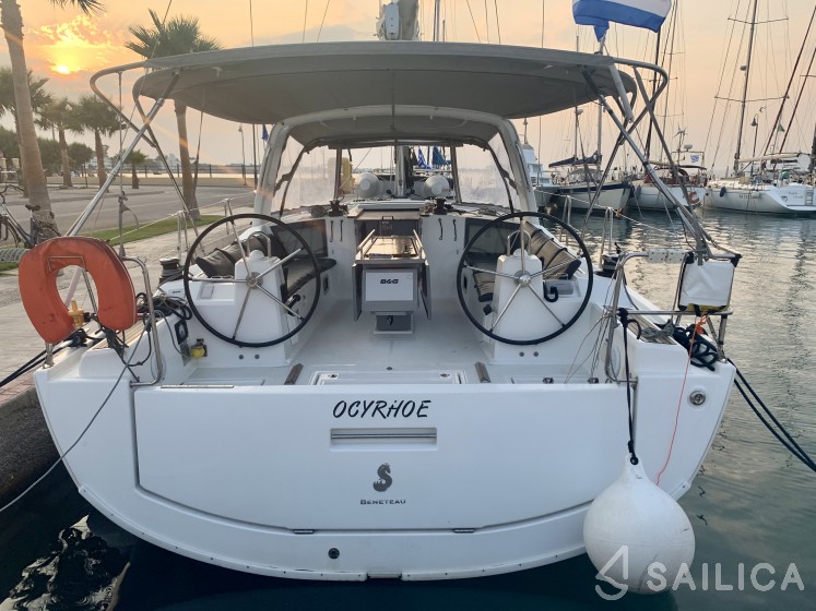 Oceanis 41.1 - Yacht Charter Sailica