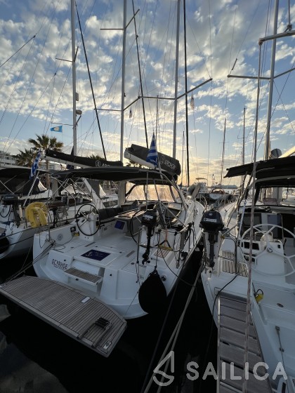 Oceanis 41.1 - Yacht Charter Sailica