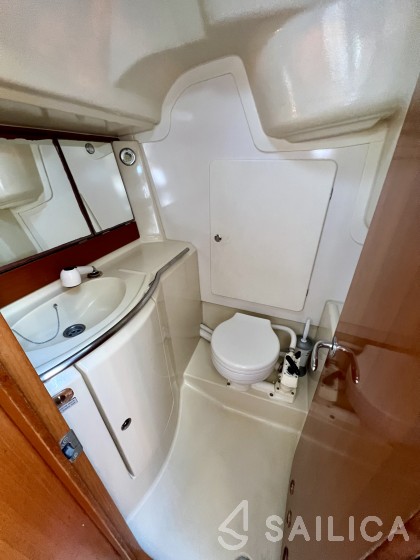 Dufour 34 - Yacht Charter Sailica