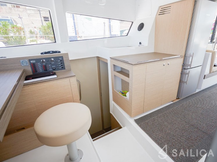 Bali 4.0 - Yacht Charter Sailica