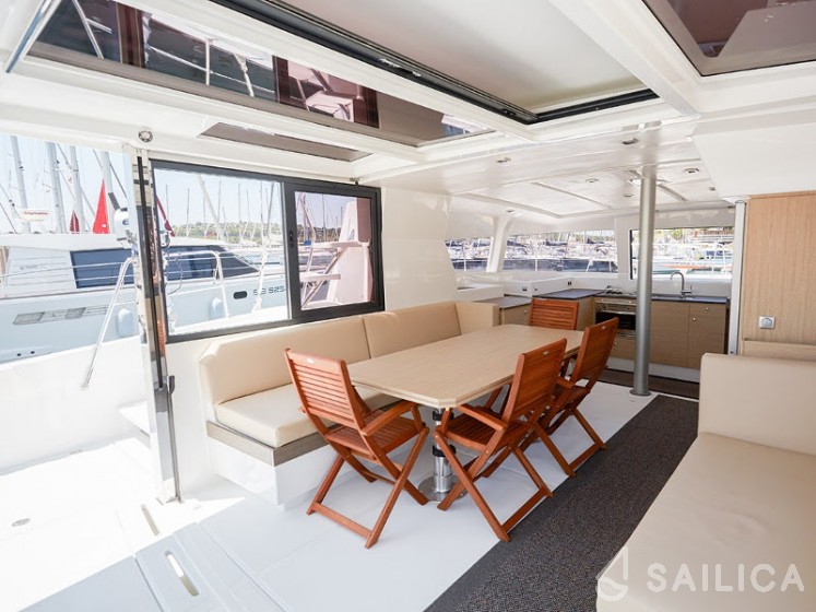 Bali 4.0 - Yacht Charter Sailica
