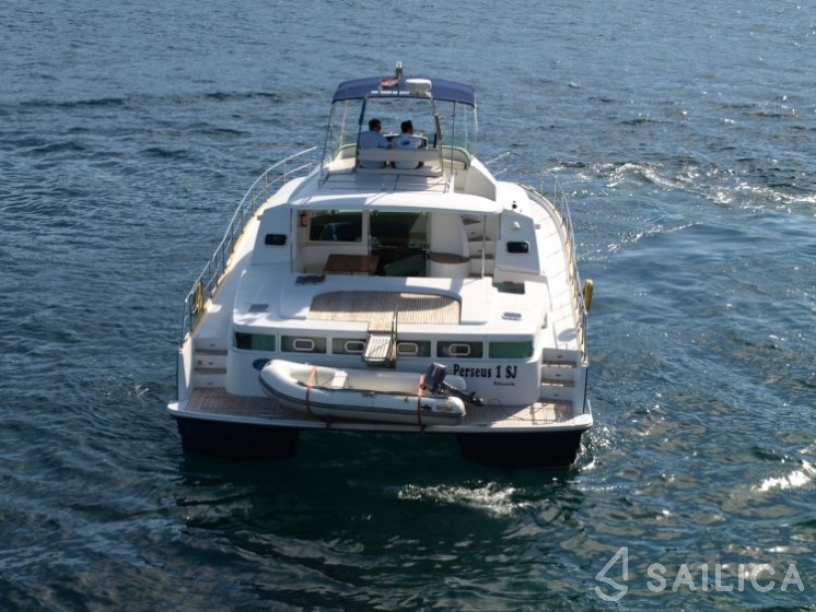Lagoon Power 43 - Yacht Charter Sailica
