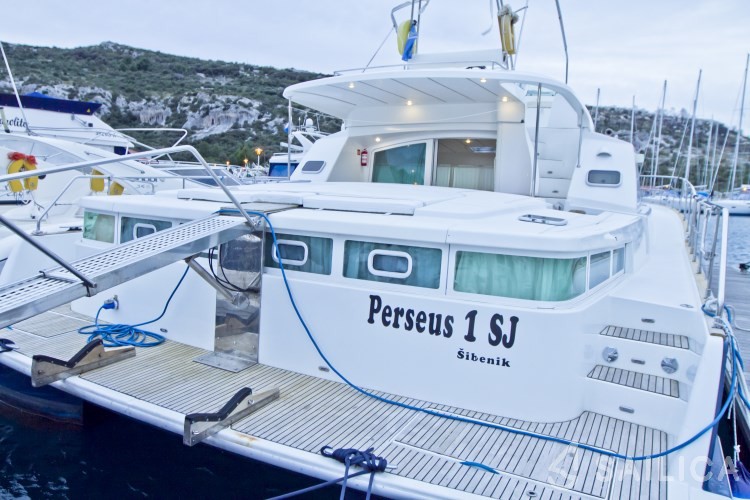 Lagoon Power 43 - Yacht Charter Sailica