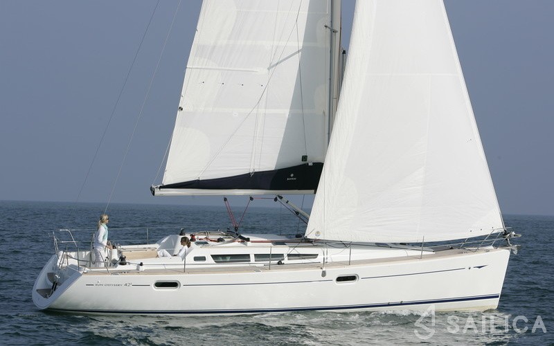 Sun Odyssey 42i - Yacht Charter Sailica