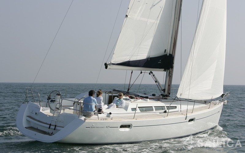 Sun Odyssey 42i - Yacht Charter Sailica