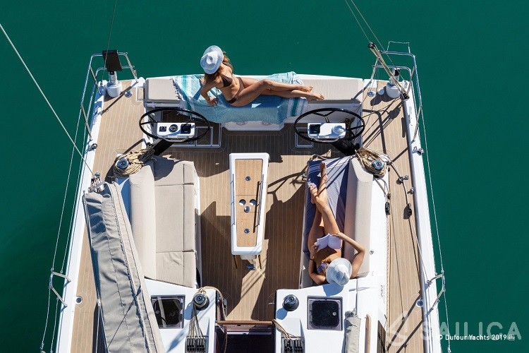 Dufour 390 - Yacht Charter Sailica