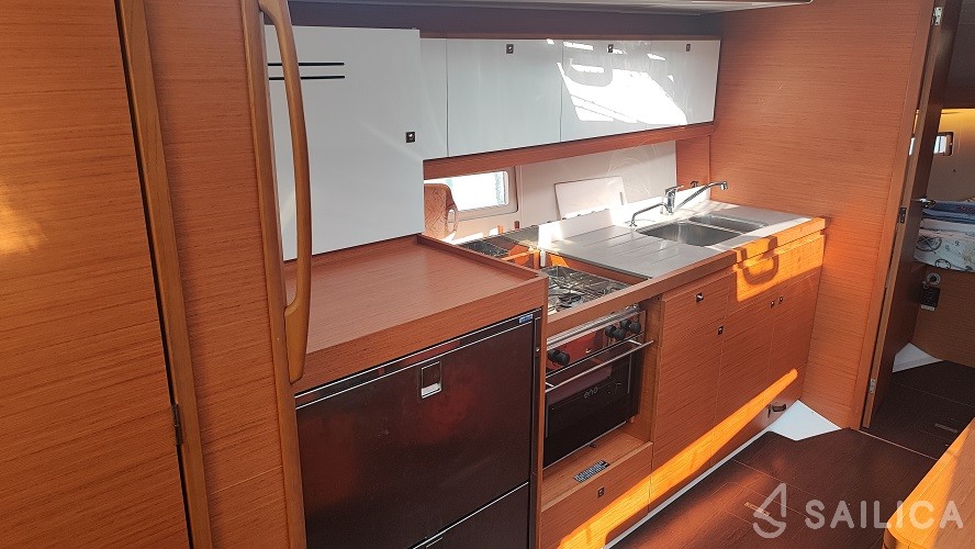 Dufour 390 - Yacht Charter Sailica