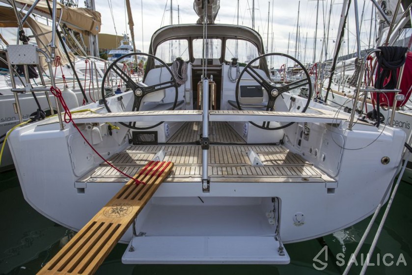 Elan E4 - Yacht Charter Sailica