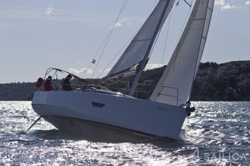 Elan E4 - Yacht Charter Sailica