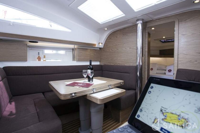 Elan 40 Impression - Yacht Charter Sailica