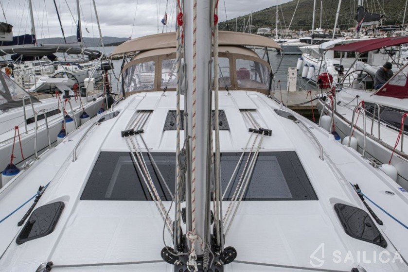 Elan 50 Impression - Yacht Charter Sailica